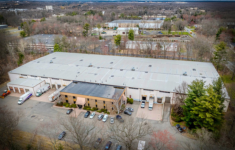 JLL represents Snowball Developments' securing $9.5 million loan for fully-leased 115,800 s/f facility